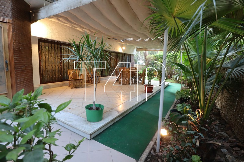 Duplex Ground Floor With Garden For Rent In Maadi.
