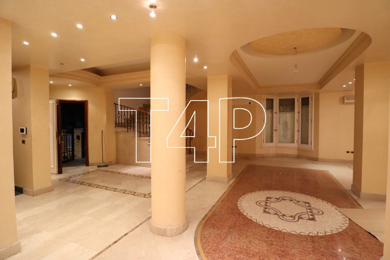 Luxury Duplex Villa In Maadi Close To C.A.C. For Rent.