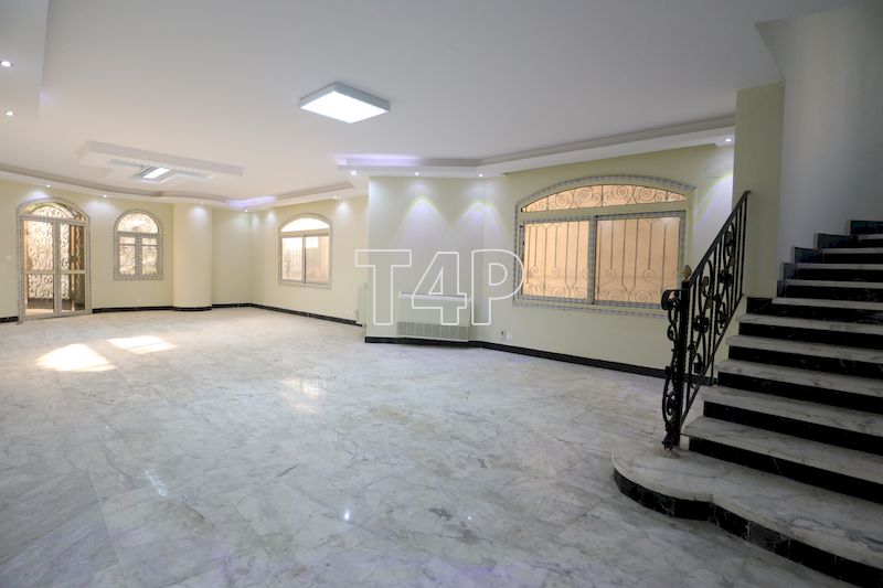 Commercial Duplex For Rent In Maadi