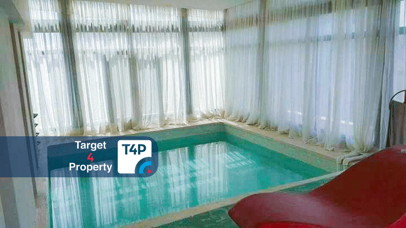 Roof with pool for rent close to CAC in Maadi
